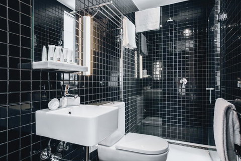 Middle Park Hotel - Sunshine Coast Tourism 5