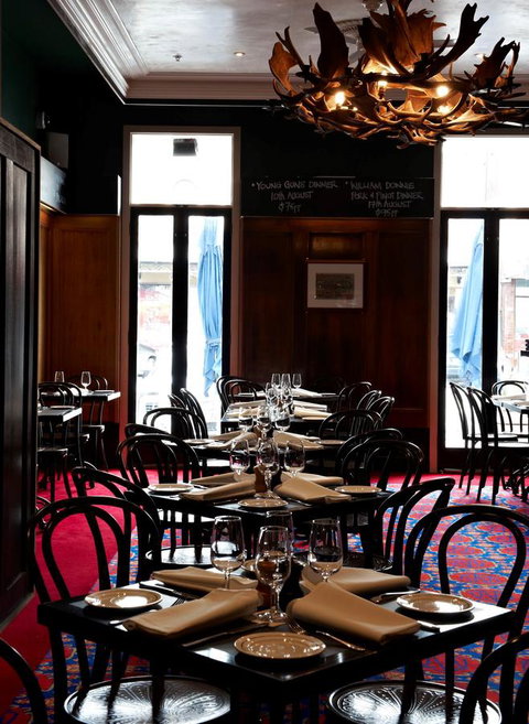 Middle Park Hotel - Sunshine Coast Tourism 6