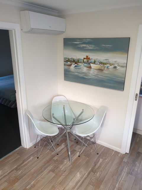 Beachcomber Holiday Units - Sunshine Coast Tourism 5