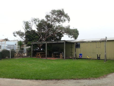 Beachcomber Holiday Units - Sunshine Coast Tourism 25