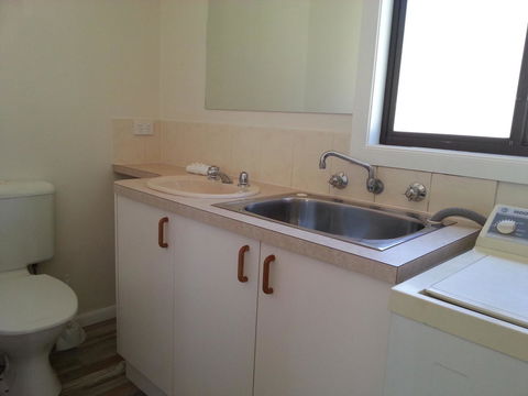 Beachcomber Holiday Units - Sunshine Coast Tourism 20
