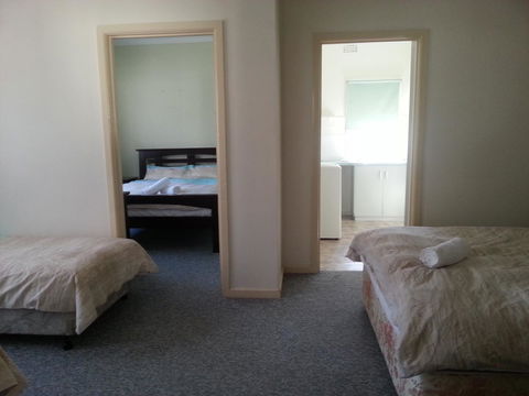 Beachcomber Holiday Units - Sunshine Coast Tourism 40