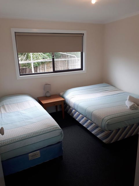 Beachcomber Holiday Units - Sunshine Coast Tourism 1