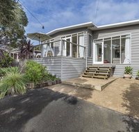 Sunset on Scott - Relax in tranquility  style - Holiday Sunshine Coast