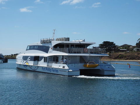 Port Relaxation - Holiday Sunshine Coast 15