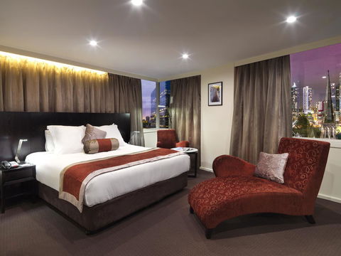 Hotel Grand Chancellor Melbourne - Holiday Sunshine Coast 1