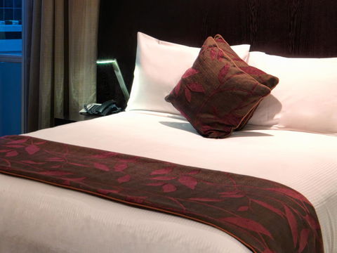 Hotel Grand Chancellor Melbourne - Holiday Sunshine Coast 17