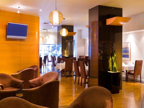 Hotel Grand Chancellor Melbourne - Holiday Sunshine Coast 36