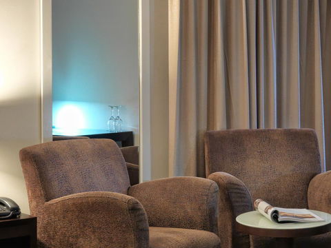 Hotel Grand Chancellor Melbourne - Holiday Sunshine Coast 18