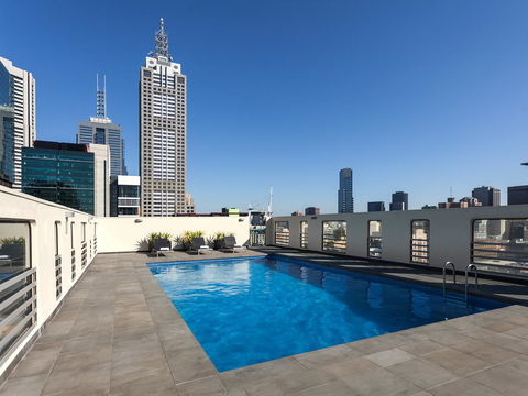 Hotel Grand Chancellor Melbourne - Holiday Sunshine Coast 13