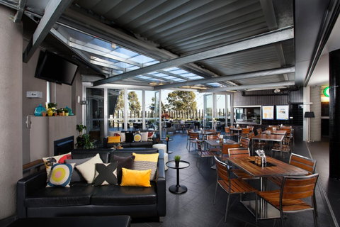 Atura Dandenong - Sunshine Coast Tourism 6