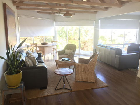47 Baker Street - Sunshine Coast Tourism 1