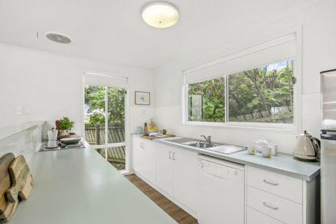 47 Baker Street - Sunshine Coast Tourism 15