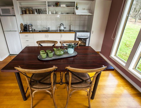 Abbys Cottages Bright - Holiday Sunshine Coast 29