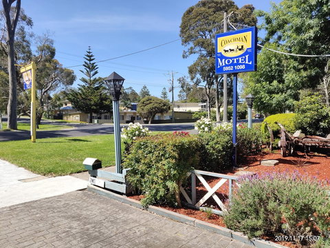 Coachman Motel And Holiday Units - Holiday Sunshine Coast 13