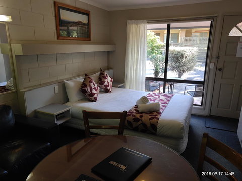 Coachman Motel And Holiday Units - Holiday Sunshine Coast 35