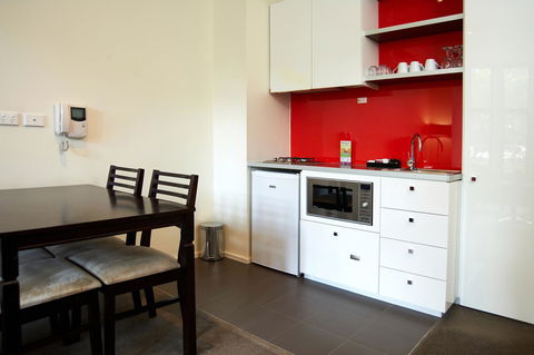 City Edge On Elizabeth Apartment Hotel - Sunshine Coast Tourism 10