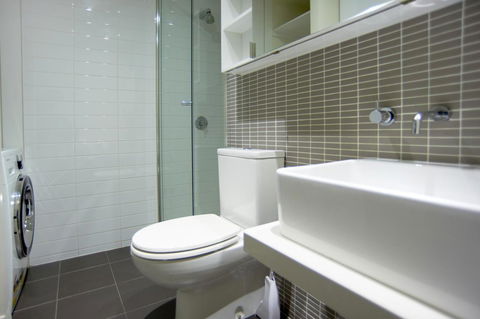 City Edge On Elizabeth Apartment Hotel - Sunshine Coast Tourism 8