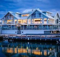 Quest Williamstown - Holiday Sunshine Coast