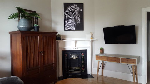 Boutique Heritage Studios On Ryrie Geelong CBD Opposite Hospital - Sunshine Coast Tourism 22