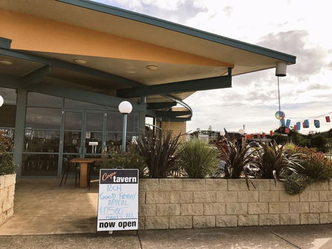 Beautiful, Cosy And Quiet - Holiday Sunshine Coast 8