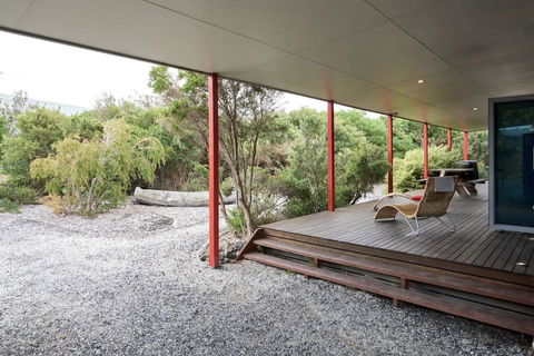 Beautiful, Cosy And Quiet - Holiday Sunshine Coast 15
