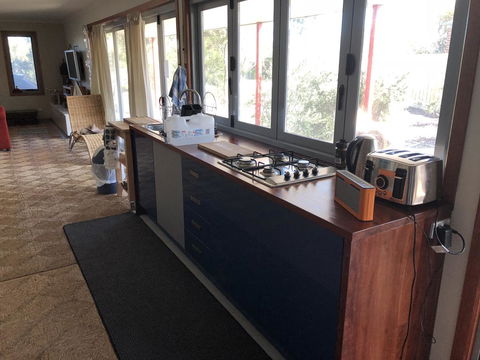 Beautiful, Cosy And Quiet - Holiday Sunshine Coast 29