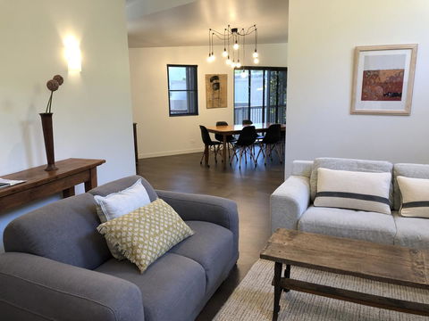 Saje\'s House & Pod - Holiday Sunshine Coast 1