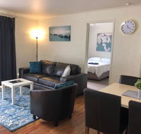 Willow Dene Holiday Apartments - Holiday Sunshine Coast