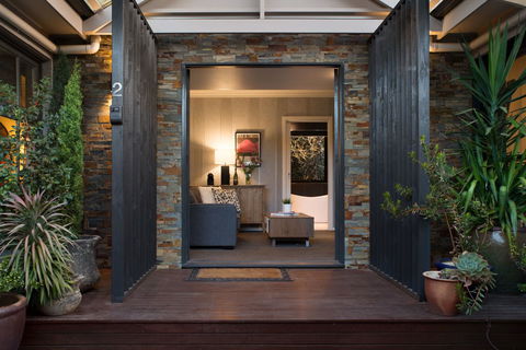 East Street Daylesford - Sunshine Coast Tourism 6