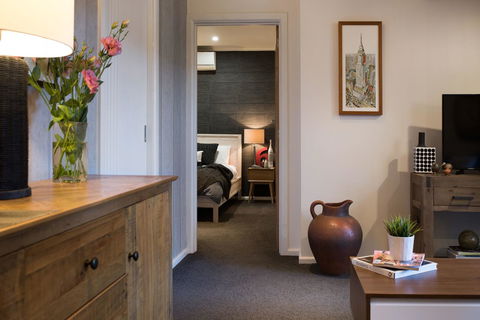 East Street Daylesford - Sunshine Coast Tourism 9