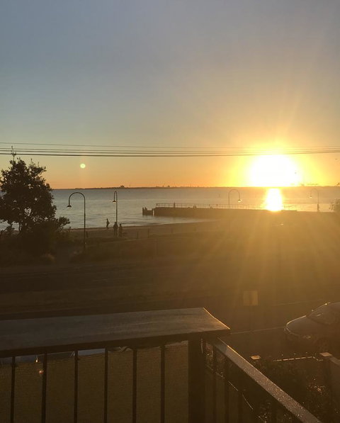 Beach Front Beauty - Sunshine Coast Tourism 20