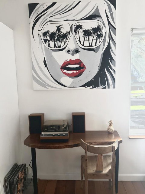 Beach Front Beauty - Sunshine Coast Tourism 15