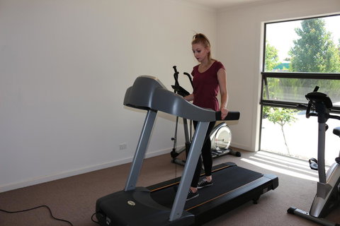 Bairnsdale International - Holiday Sunshine Coast 6