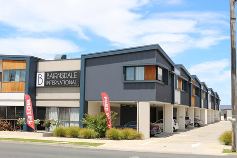 Bairnsdale International - Holiday Sunshine Coast 0