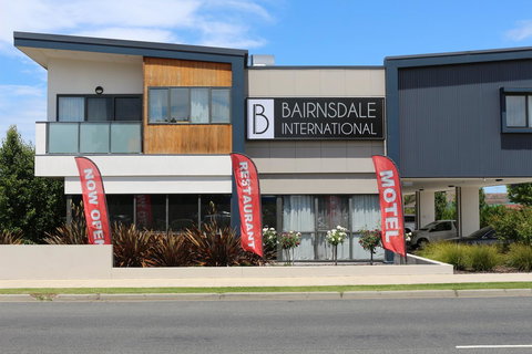 Bairnsdale International - Holiday Sunshine Coast 8