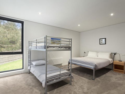 Cypress Hill - Sunshine Coast Tourism 11