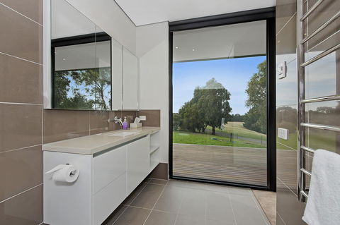 Cypress Hill - Sunshine Coast Tourism 6