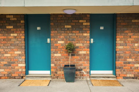 Burvale Hotel - Sunshine Coast Tourism 14