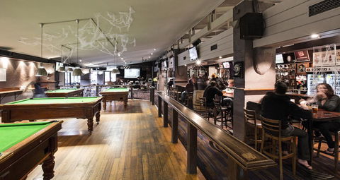 Burvale Hotel - Sunshine Coast Tourism 22