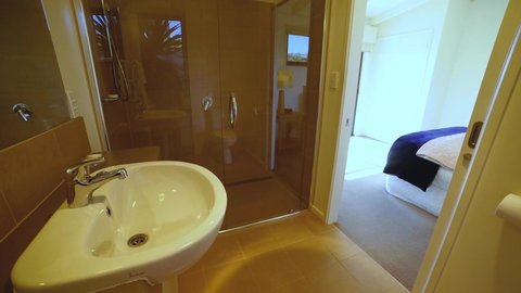 Limosa Rise - Sunshine Coast Tourism 22