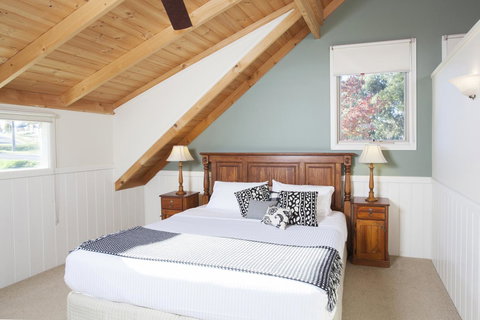 Beechworth Cedar Cottages - Sunshine Coast Tourism 8