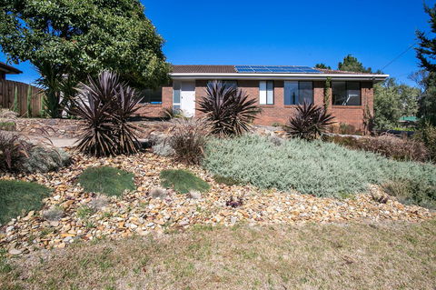 Fairhills - NEW LISTING, Beautifully Styled - Sunshine Coast Tourism 8