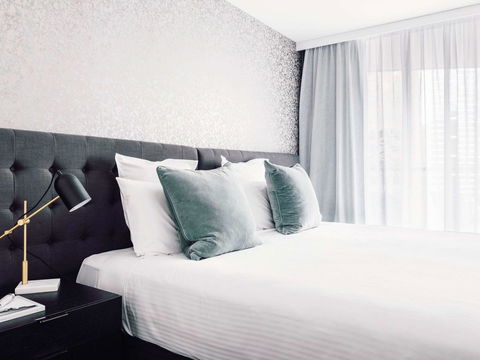 Quay West Suites Melbourne - Holiday Sunshine Coast 35