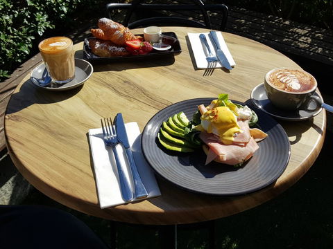 Quay West Suites Melbourne - Holiday Sunshine Coast 16