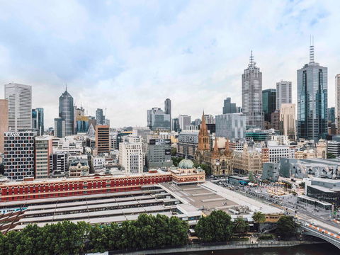 Quay West Suites Melbourne - Holiday Sunshine Coast 44