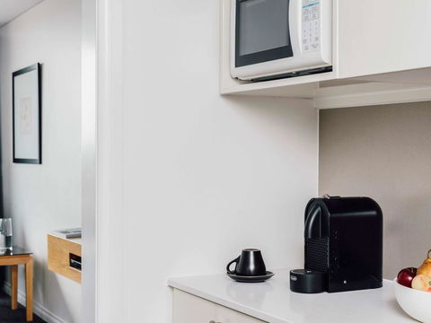 Quay West Suites Melbourne - Holiday Sunshine Coast 41