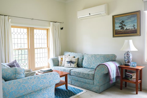 Miss Pym's Cottage - Sunshine Coast Tourism 41