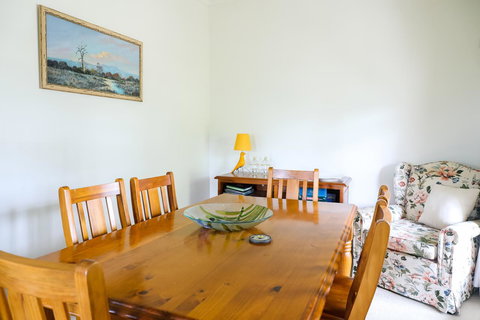 Miss Pym's Cottage - Sunshine Coast Tourism 37