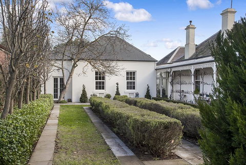 Camellia Cottage - Sunshine Coast Tourism 0